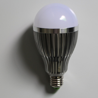 【供應(yīng)新型LED球泡燈 專業(yè)LED球泡燈 小球泡燈】?jī)r(jià)格,廠家,圖片,LED球泡燈,深圳市耀邦自動(dòng)化設(shè)備-